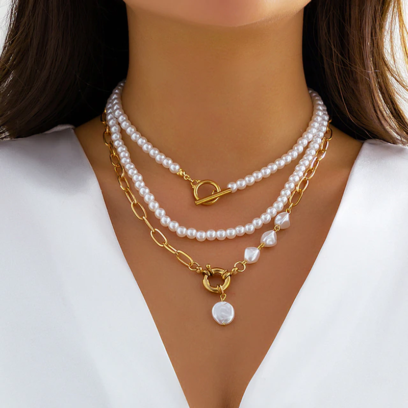 Collier vintage en perles à design multi-couches