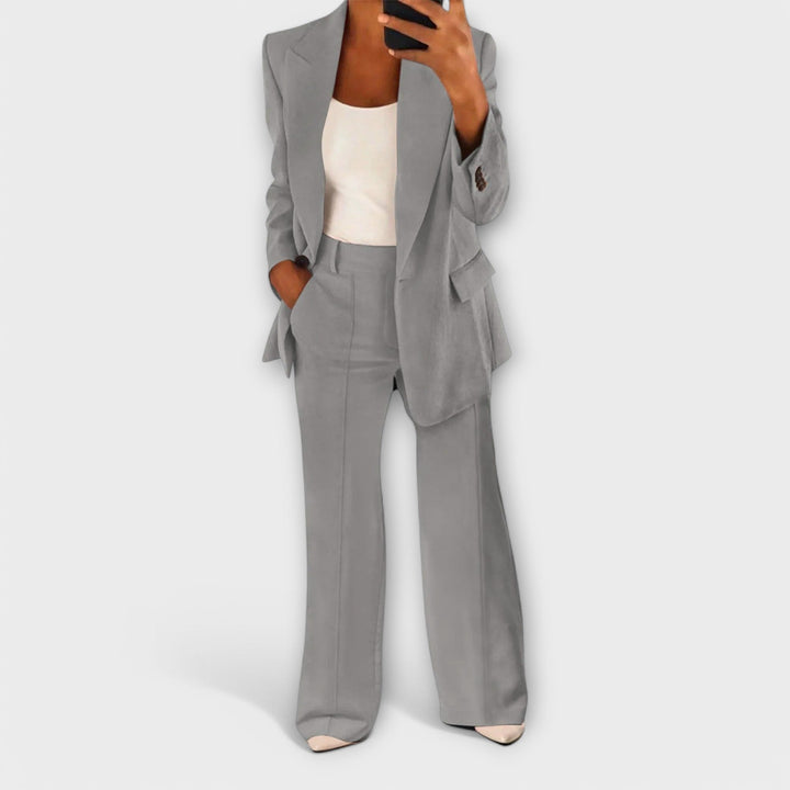 Christina - Ensemble de costume pour femmes