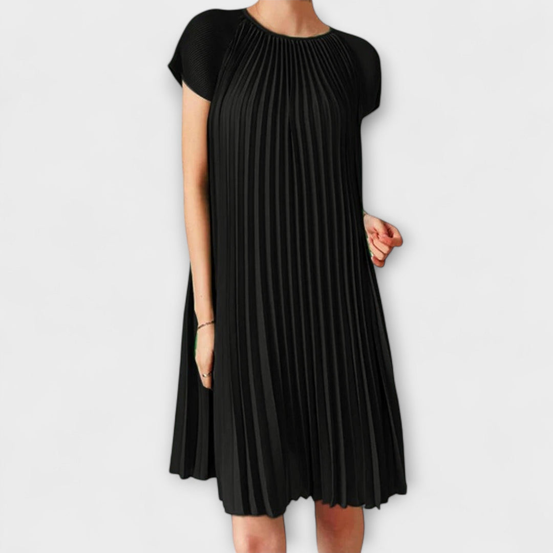Robe plissée élégante