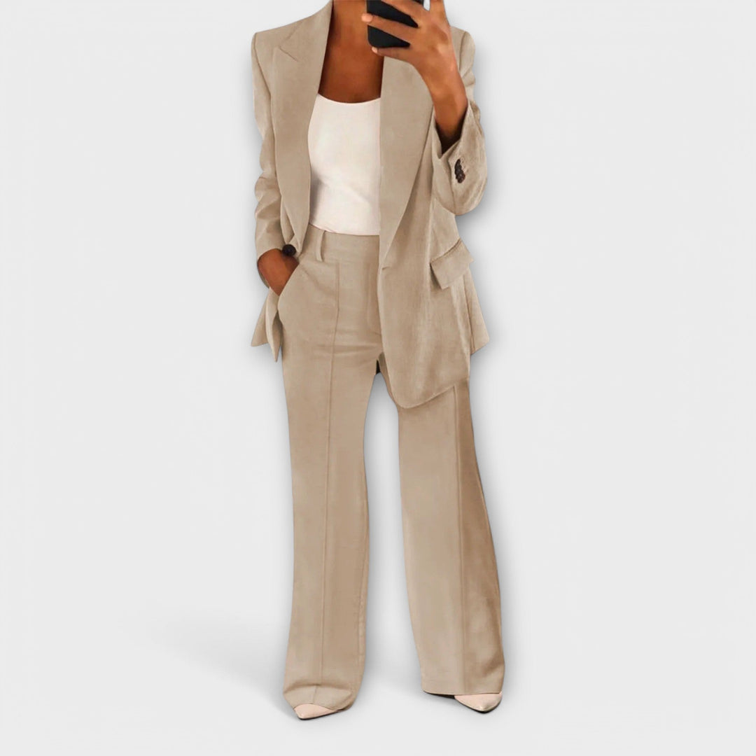 Christina - Ensemble de costume pour femmes