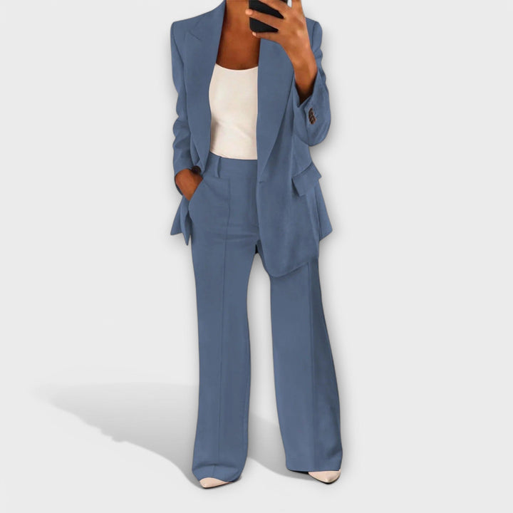 Christina - Ensemble de costume pour femmes